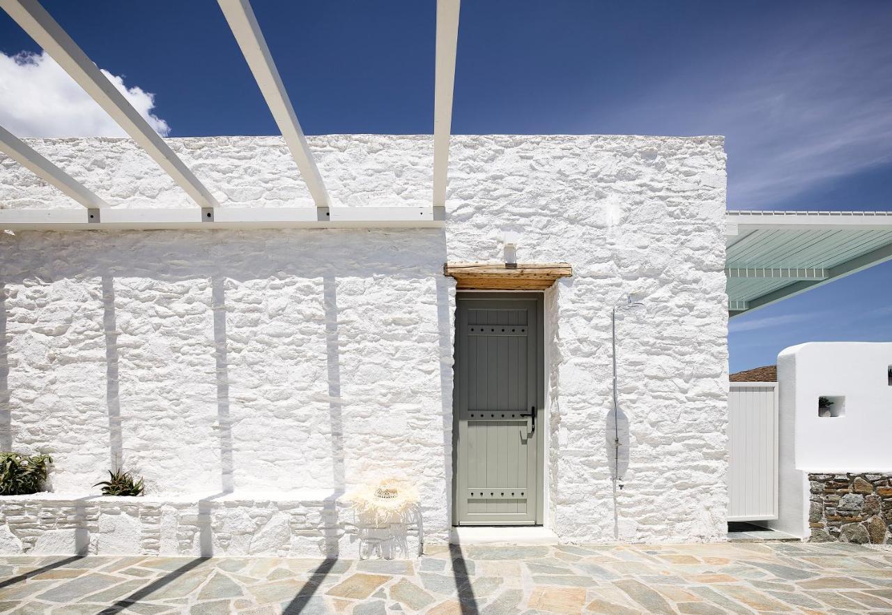 Wise Luxury Suites Kíthnos Exterior foto